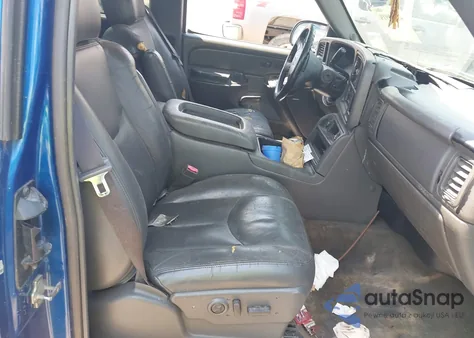 2004 GMC Sierra 1500 Slt z USA, uszkodzony, nr VIN 2GTEC19TX41258827